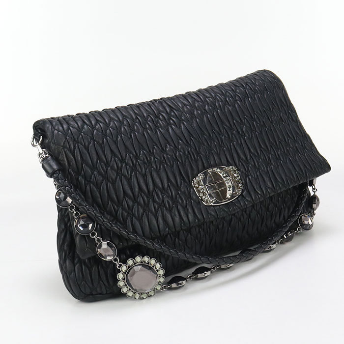 MIUMIU(OUTLET) ショルダーバッグ【ランク：A】