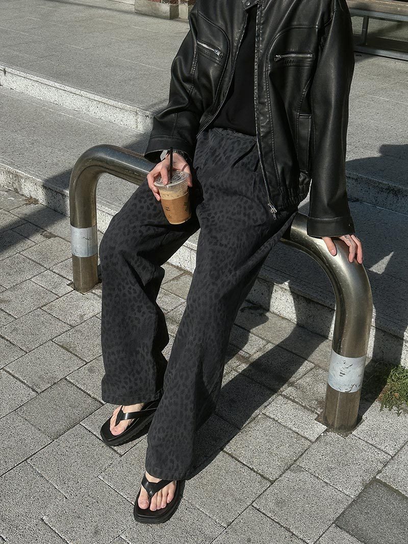 パンツ ASCLO Two Tuck Leopard Pants (3color) ASCLO Two Tuck Leopard Pants (3color)