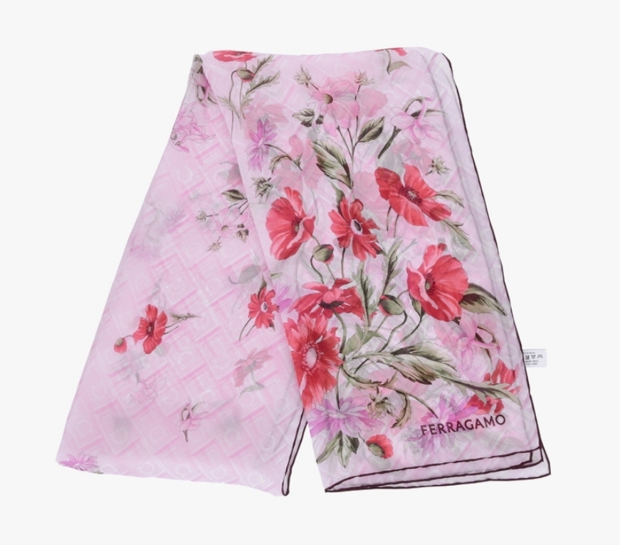 Ferragamo★華やかな花 パターンシルク ストール