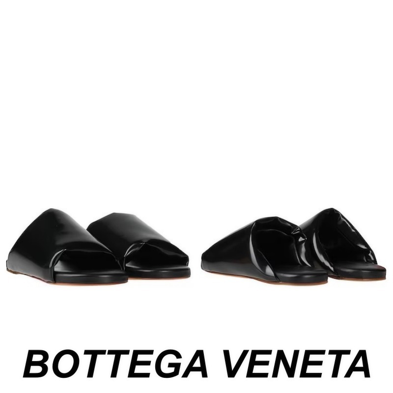 BOTTEGA VENETA レザー フラット サンダル