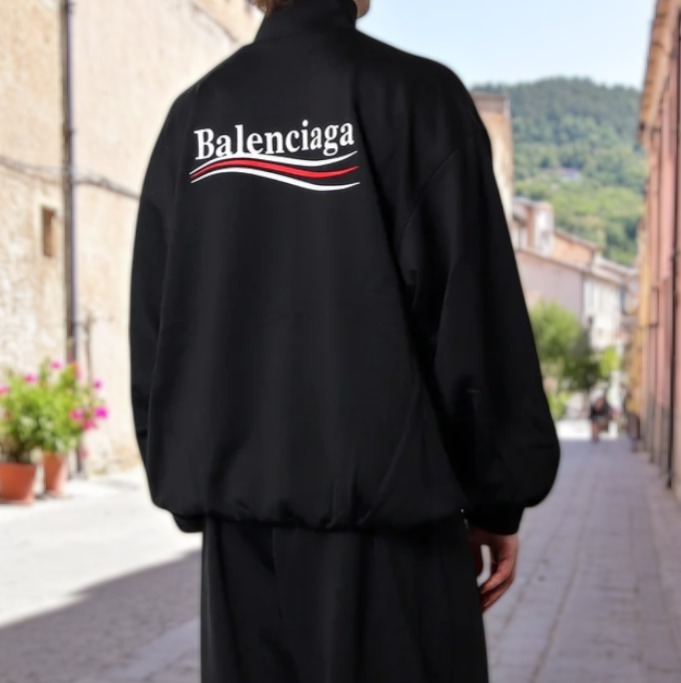 ラストチャンス【BALENCIAGA】ナイロン フルジップ ジャケット