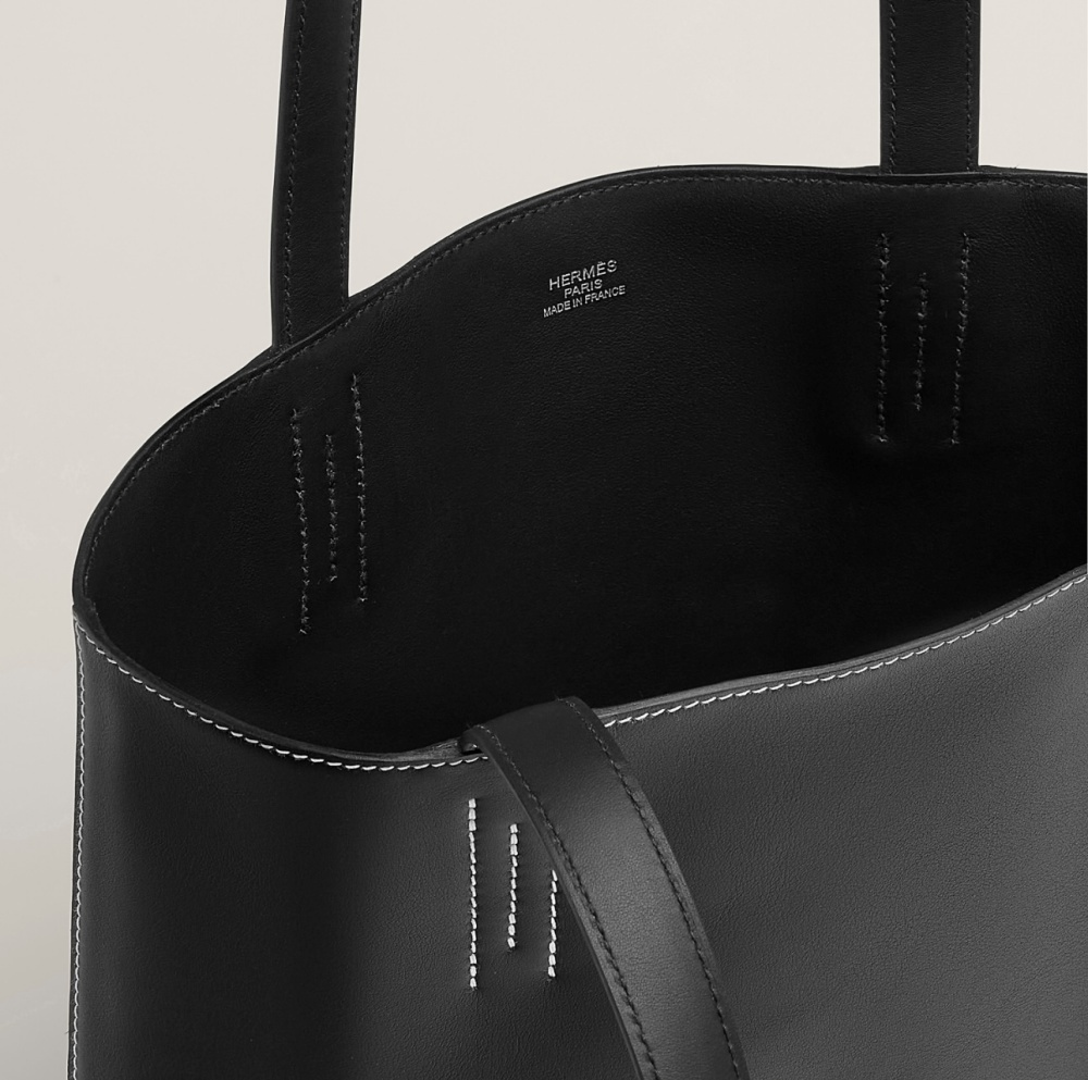 ユニセックスで使えて実用的！【HERMES】ネオダブルセンス35 ユニセックスで使えて実用的！【HERMES】ネオダブルセンス35