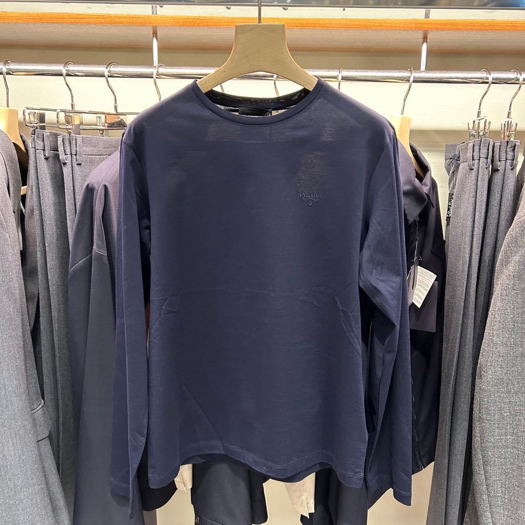 ★PRADA / プラダ ★ 長袖 Tシャツ UJL12B