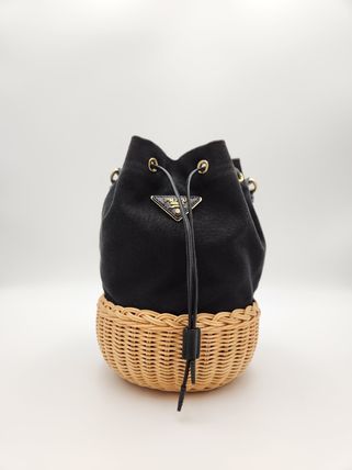 PRADA プラダ ショルダーバッグ 巾着