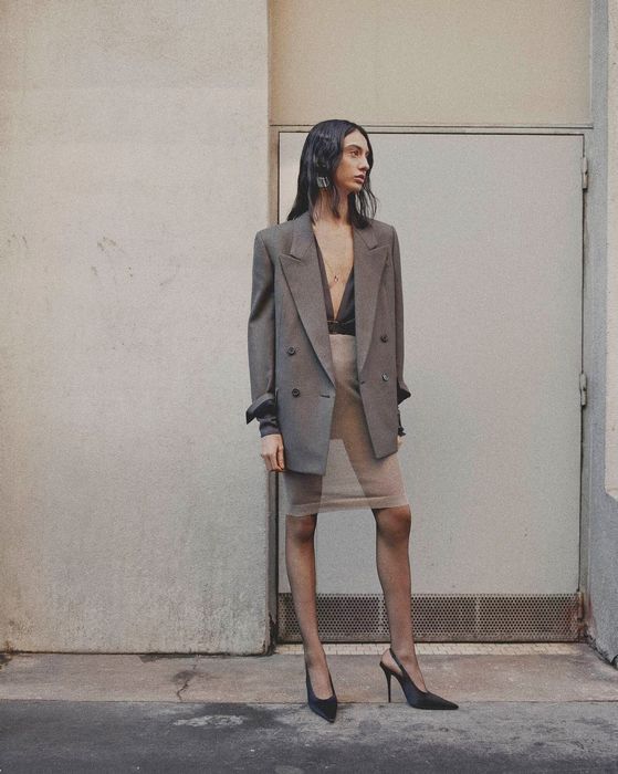 【コーデに余裕を♪】Saint Laurent ウールギャバジンブレザー コーデに余裕を♪】Saint Laurent ウールギャバジンブレザー