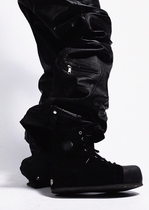 【F.V.V.O】 直営店☆ROCKSTA CHAOS NOISE CANVAS スニーカー FVVO × ROCKSTA 日本未入荷 CHAOS NOISE CANVAS BOOTS