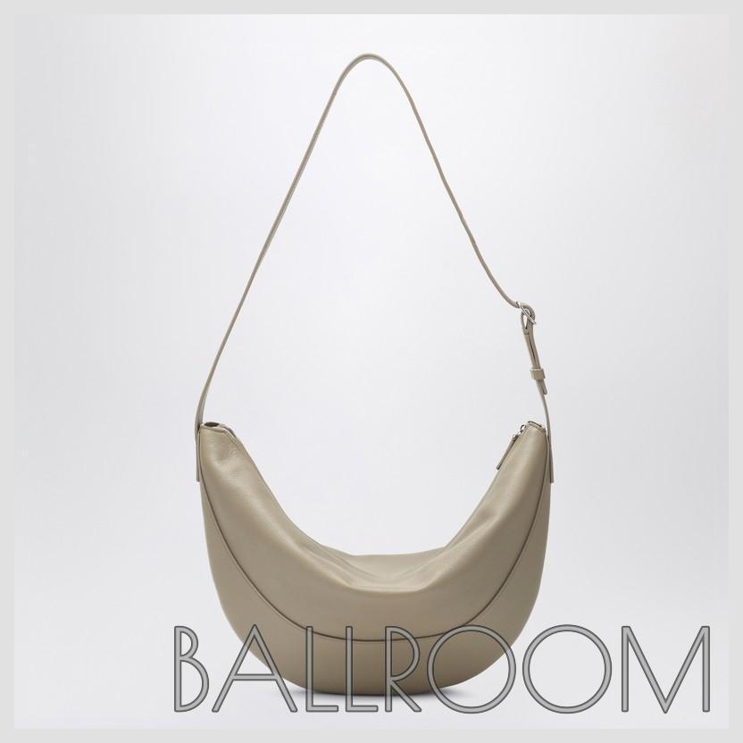 バッグ・カバンその他 THE ROW JOUVE BEIGE LEATHER BAG