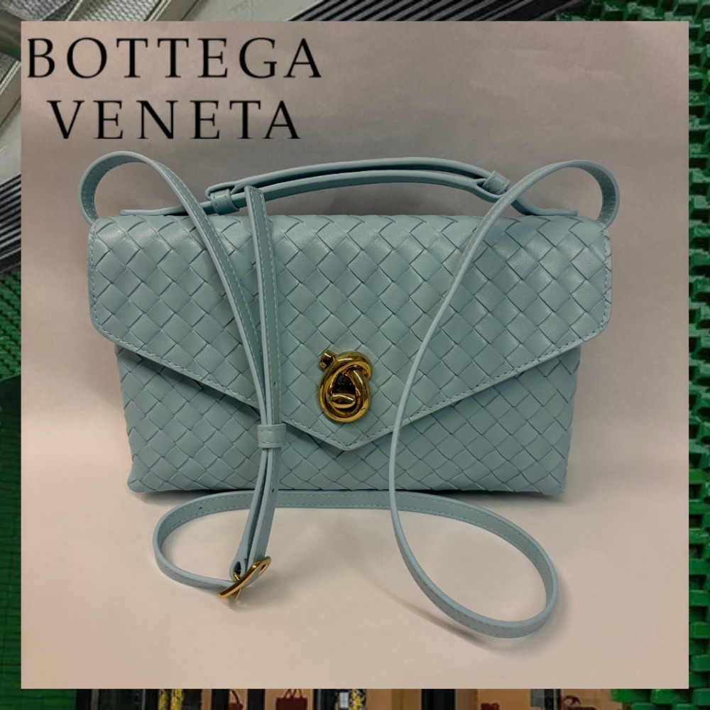 【上品お洒落】BOTTEGA VENETA ノット ロッククロスボディバッグ