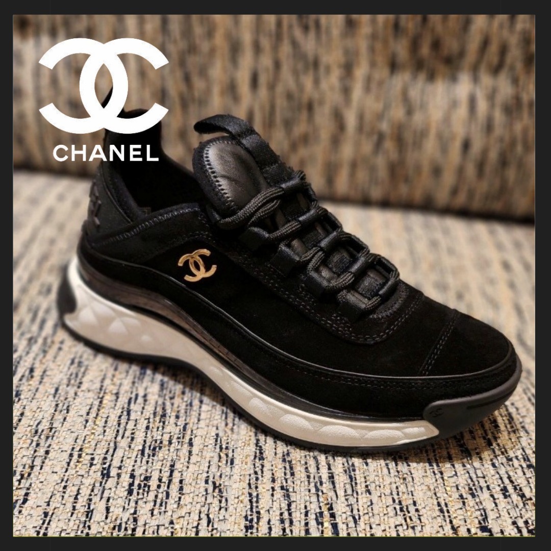 【洗練されたデザイン＊エレガント】CHANEL スニーカー