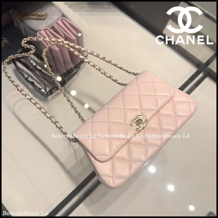 【心揺れる癒しピンク】★CHANEL★スマホ ホルダー★期間限定品
