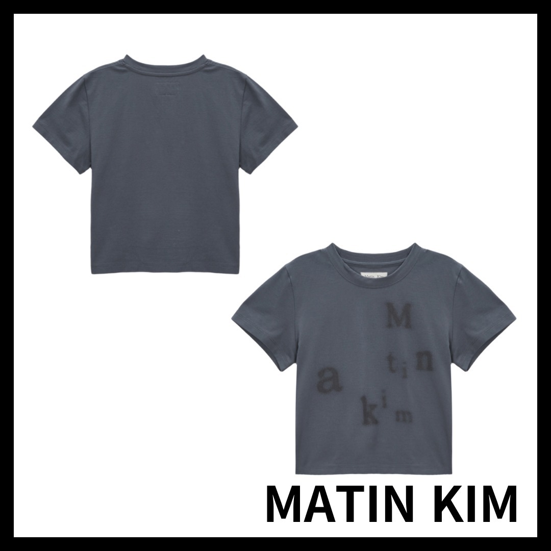 ★Matin Kim★ BLURRED LOGO CROP TOP IN CHARCOAL MK2400TS057M