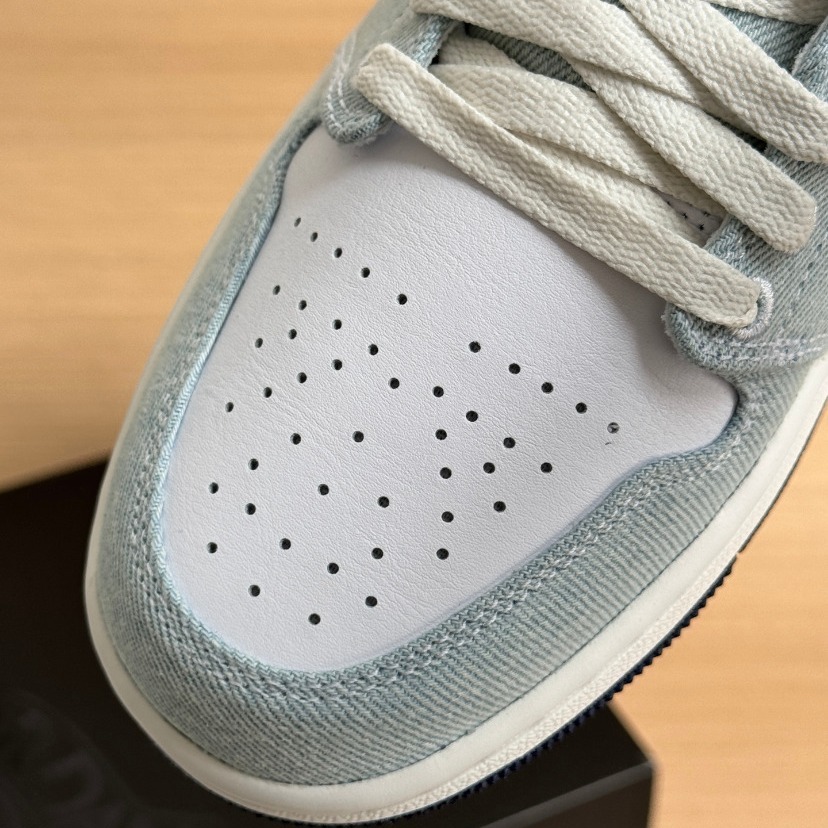 Nike ナイキ Air Jordan 1 Low \"Denim\" デニム 大人気