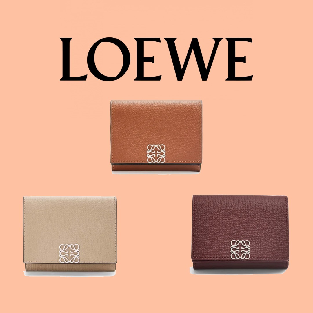 LOEWE カーフスキンのアナグラム三つ折り財布