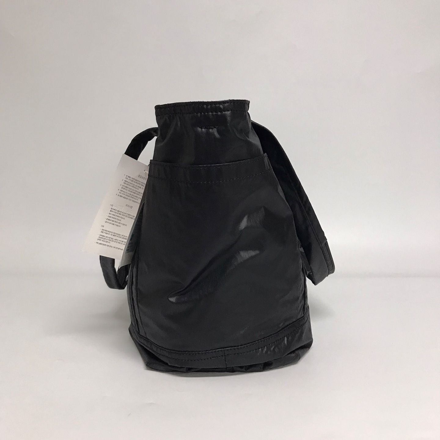 韓国大人気☆Matin Kim☆男女兼用 NYLON TWO WAY BIG BAG NYLON TWO WAY BIG BAG IN BLACK – Matin Kim