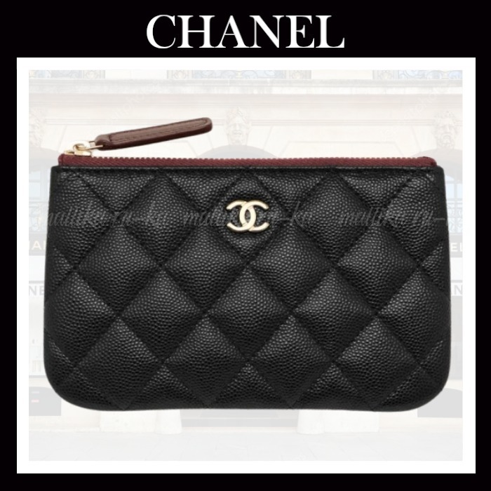 小物も可愛く♡定番人気【CHANEL】 ミニ ポーチ ジップ