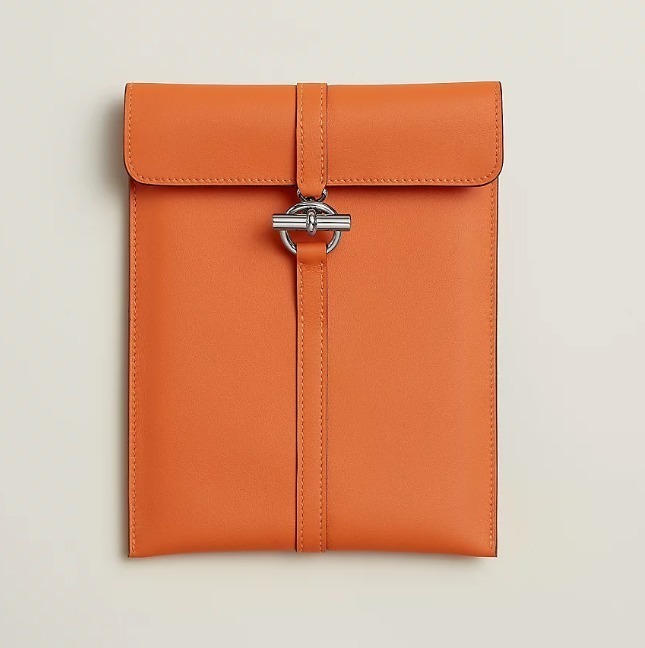 【コーデアクセントになる♪】HERMES Glenan ショルダーバッグ コーデアクセントになる♪】HERMES Glenan ショルダーバッグ
