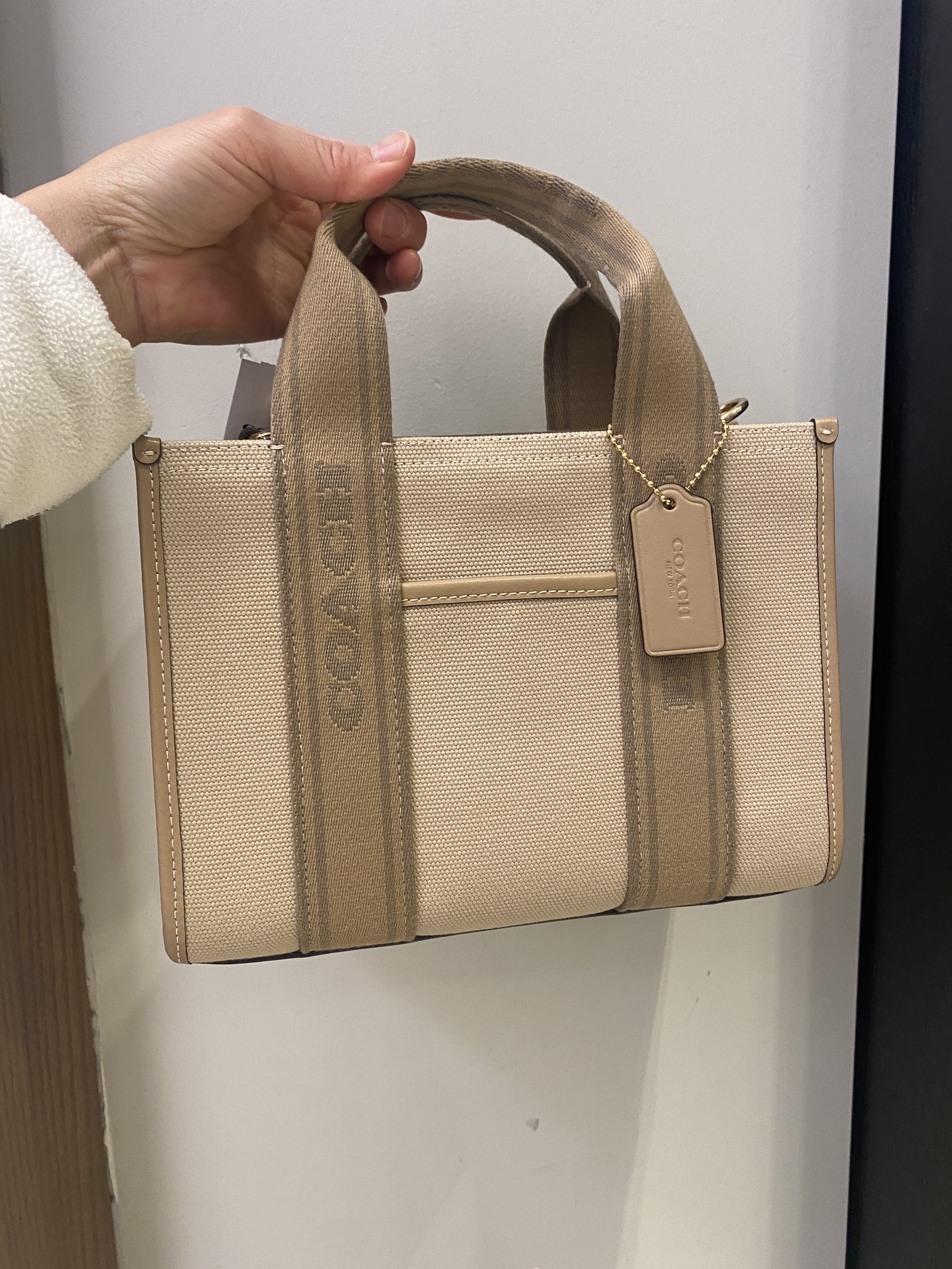 【COACH】２５’春夏 小ぶりサイズ☆スミス トートバッグ 24