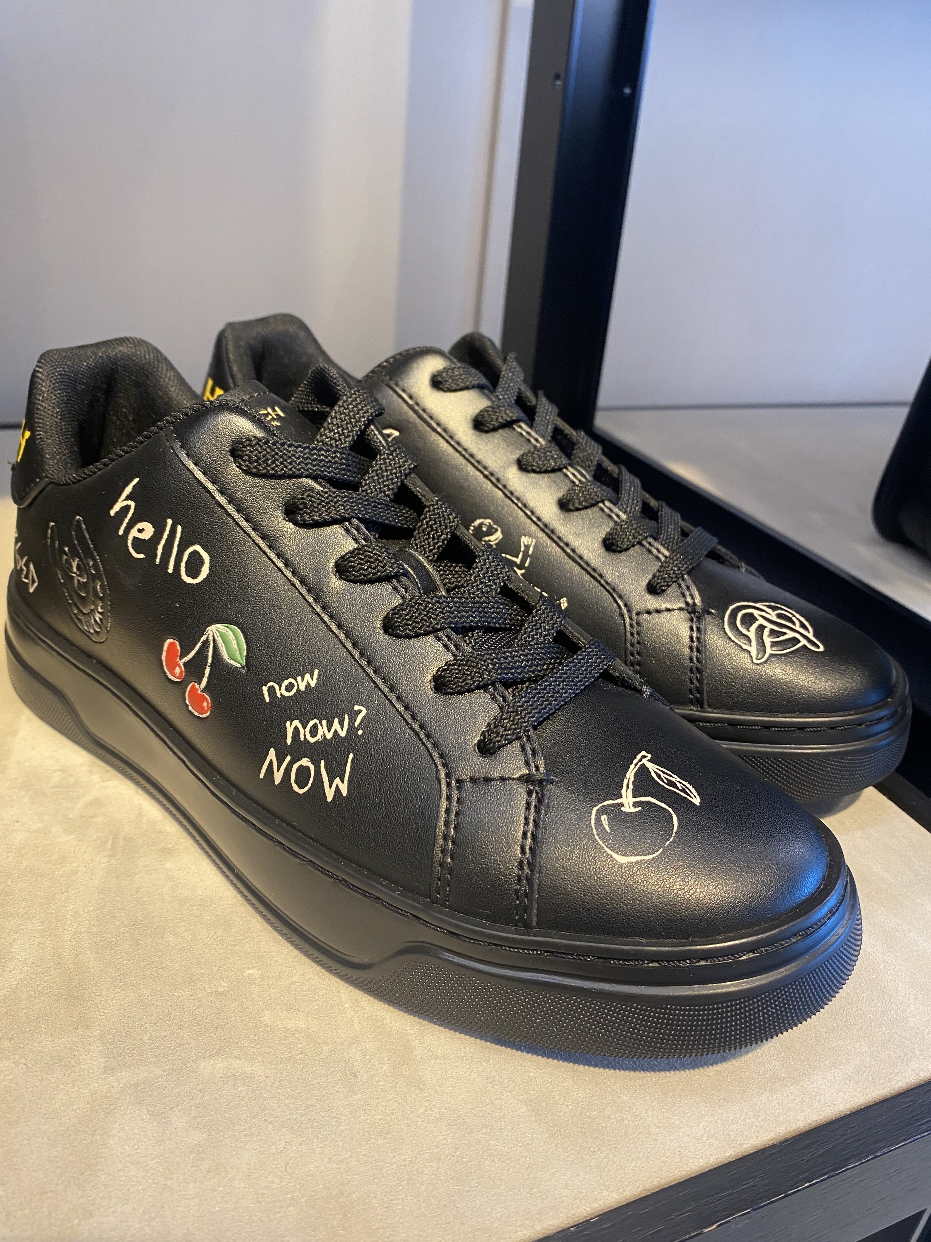 【Coach】ユニセックス スケッチプリント ハイライン スニーカー