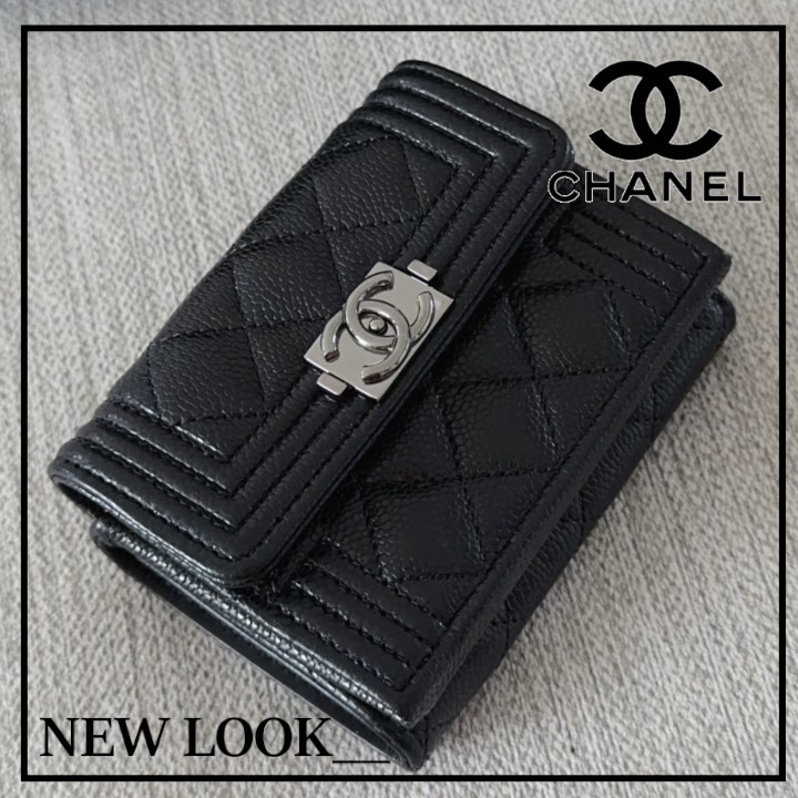 《サイズ感が丁度いい◎》CHANEL ミニウォレット
