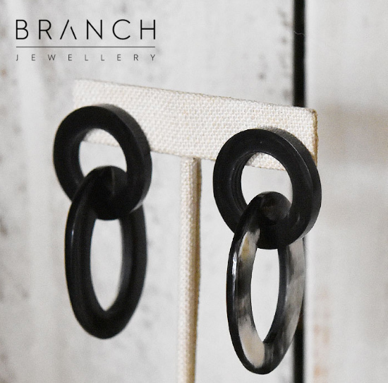≪Branch Jewellery≫ブラックホーン オーバル 天然角 ピアス