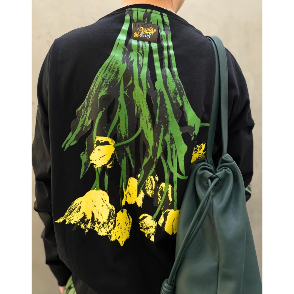 《力の抜けたお洒落》【LOEWE】コットン長袖Tシャツ ロンT 花
