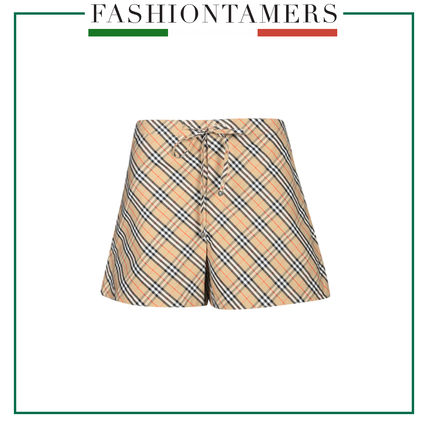 ショートパンツ BURBERRY Women Shorts  Burmudas 8106370B2039 Beige 42C0D68E-B610-4122-9602-