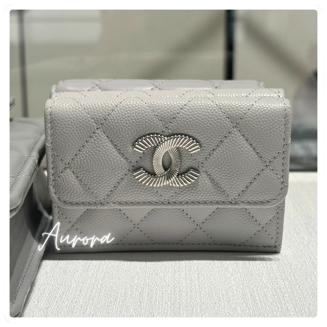 バイマ掲載当店のみ_グレー_CHANEL_三つ折り_キャビア_財布