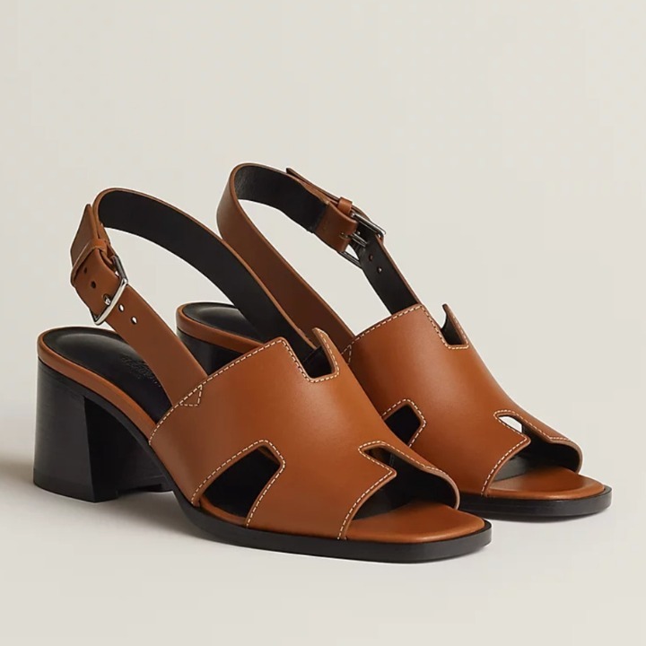 《フェミニンな1品》HERMESエルベ60 サンダル