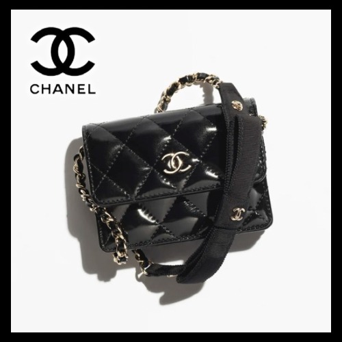 エレガンスで可愛い☆ 【CHANEL 】スモールチェーンクラッチ