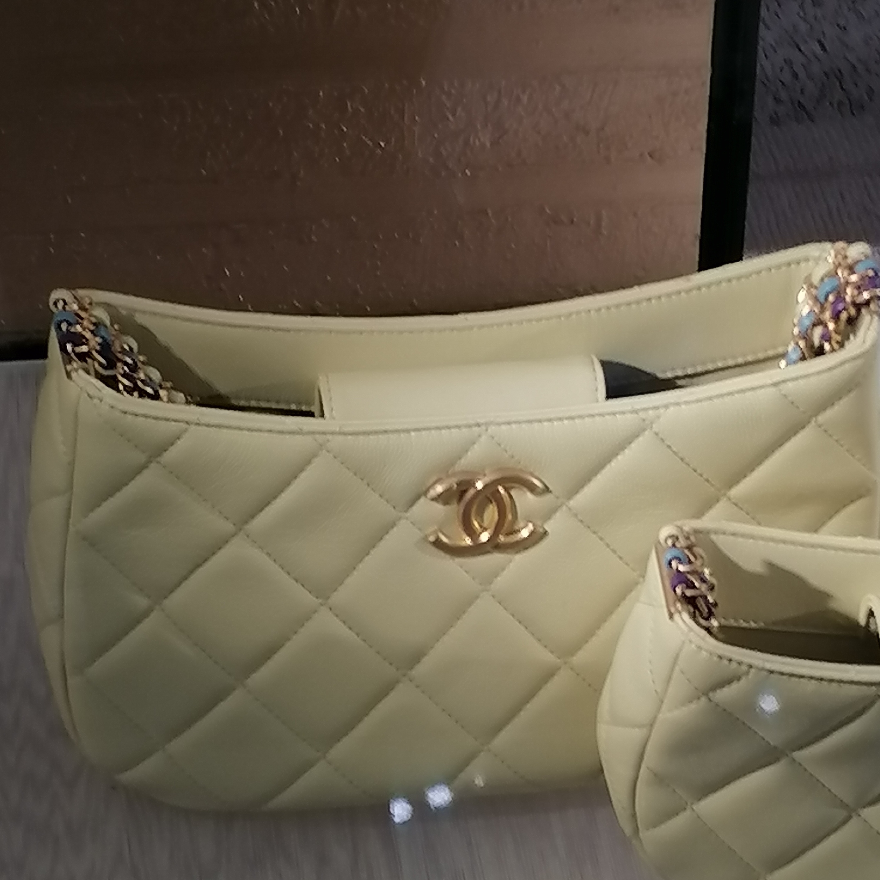 CHANEL☆ ホーボーハンドバッグ