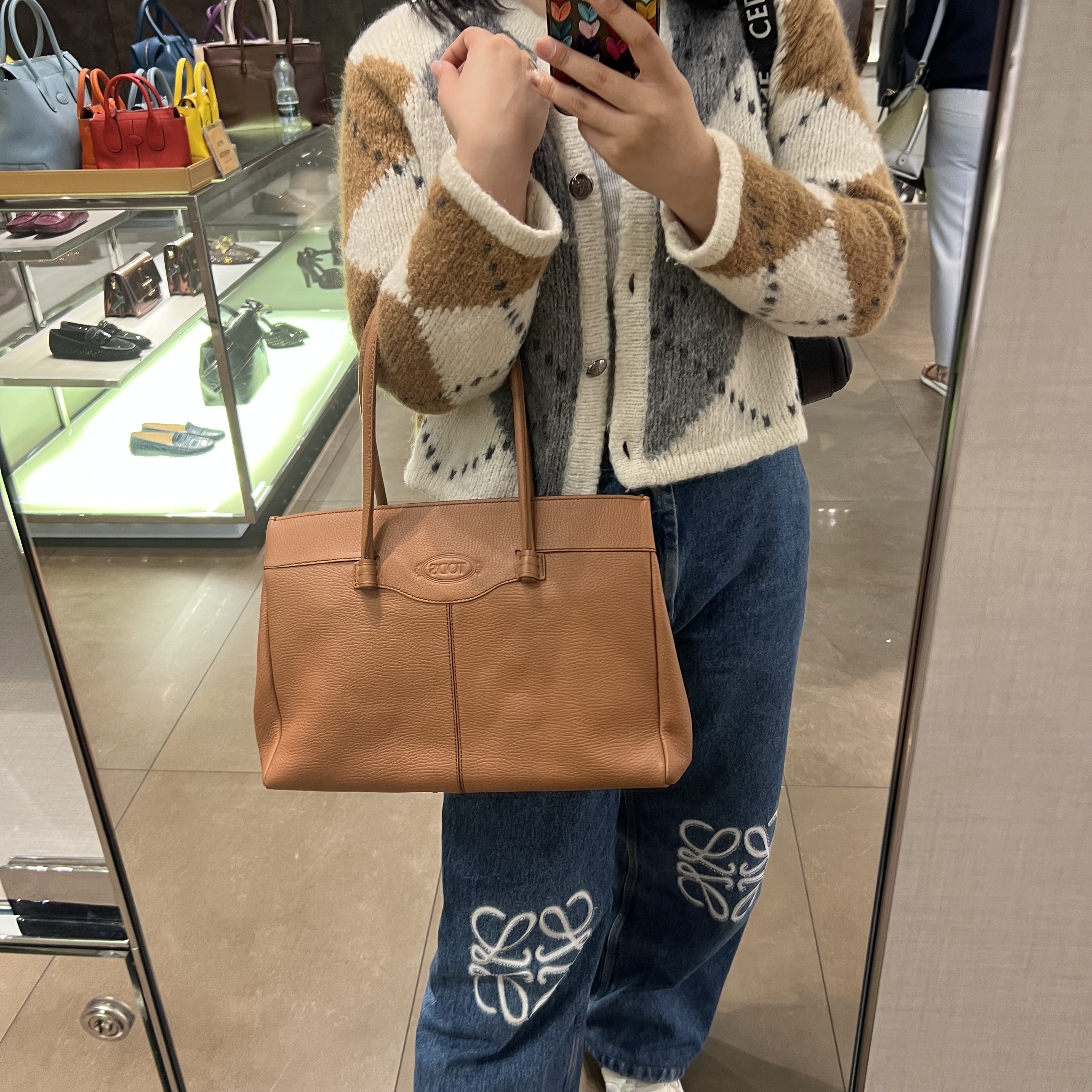 【TOD'S直営】SALE！お仕事にも MOCASSINO トート タン