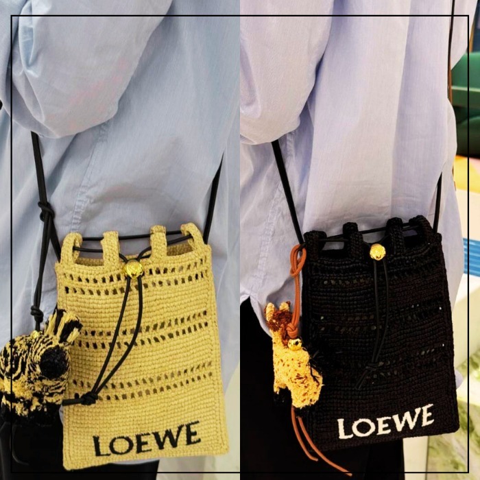 《夏らしい逸品》【LOEWE】ラフィア調ミニショルダーポーチ