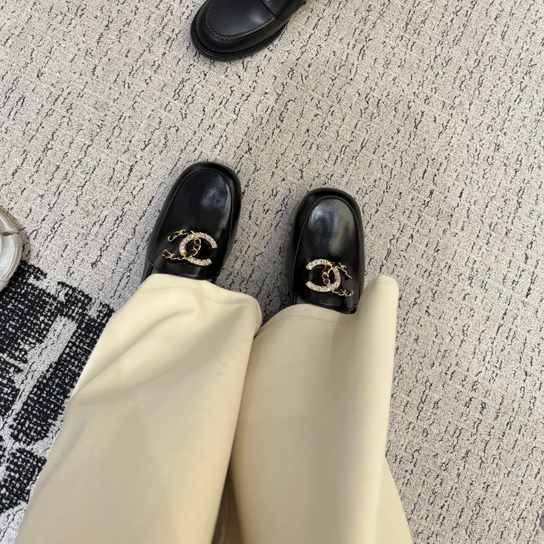 《CHANEL》24/25c エレガント♪ ローファー