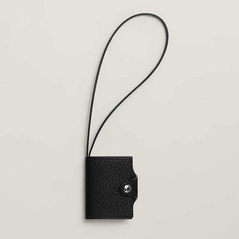 HERMES ユリス ナノ バッグチャーム メモ帳 ブックカバー型 HERMES ユリス ナノ バッグチャーム メモ帳 ブックカバー型