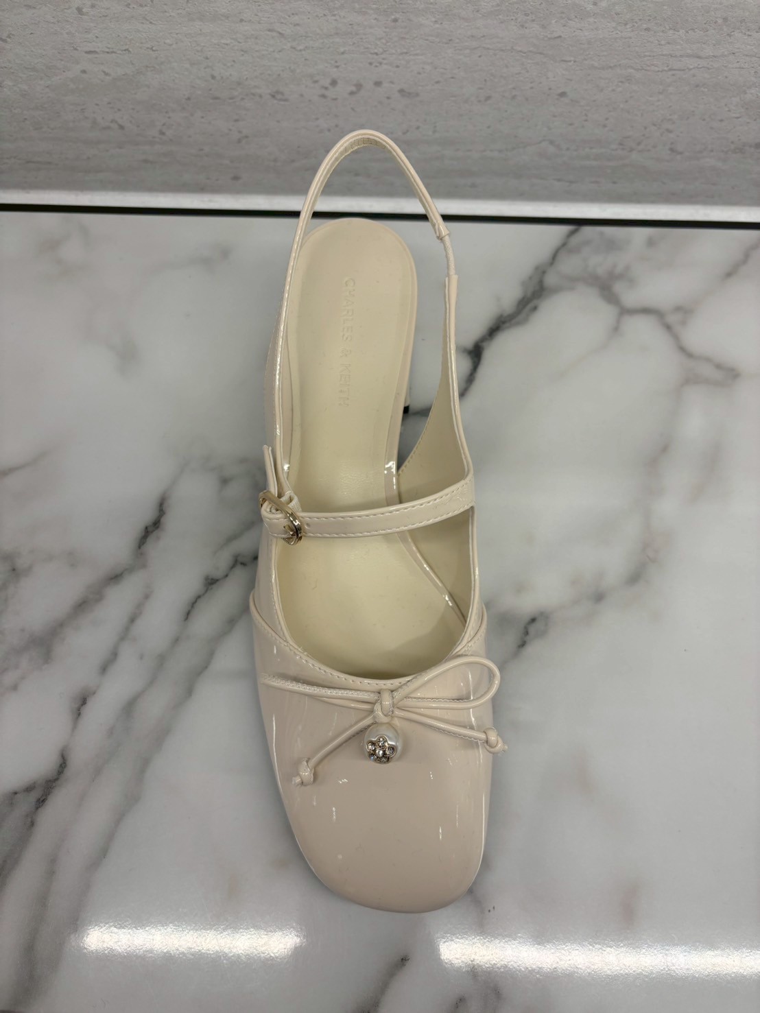 台湾 CHARLES&KEITH ボウ パールスリングバックシューズ 台湾 CHARLES&KEITH ボウ パールスリングバックシューズ