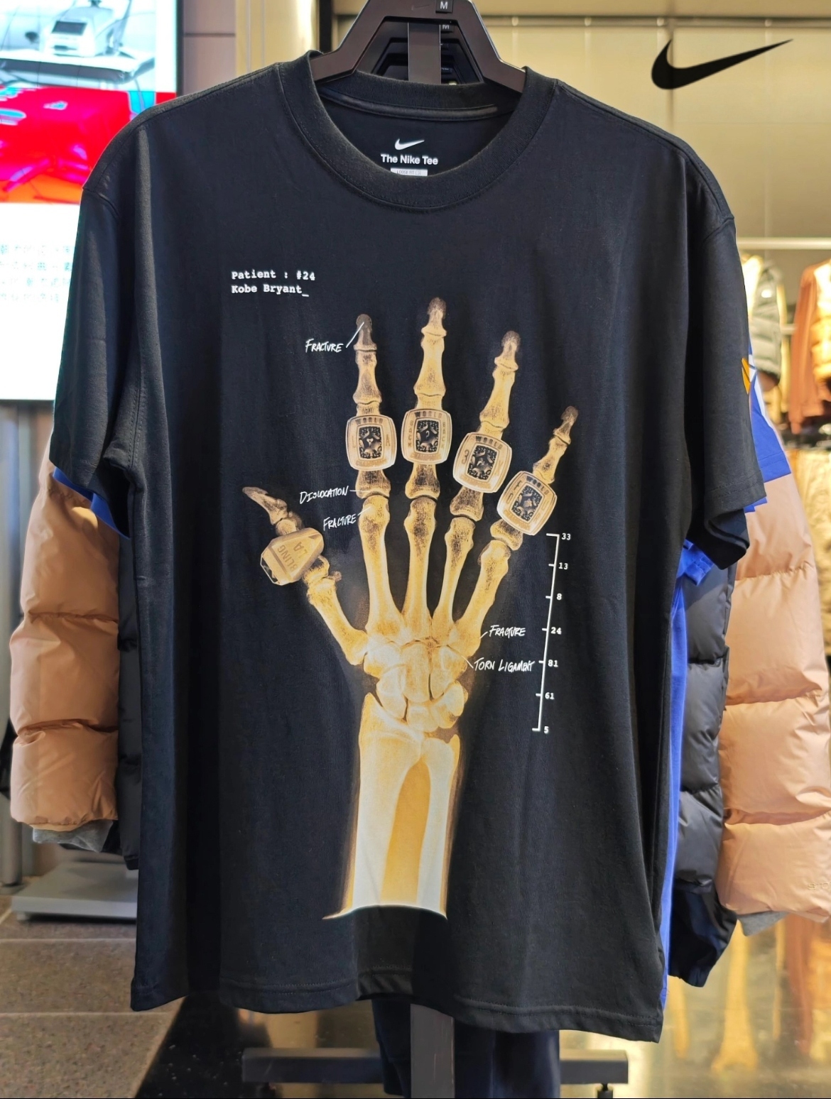 NIKE × KOBE BYRANT T-shirt Asia Sizing