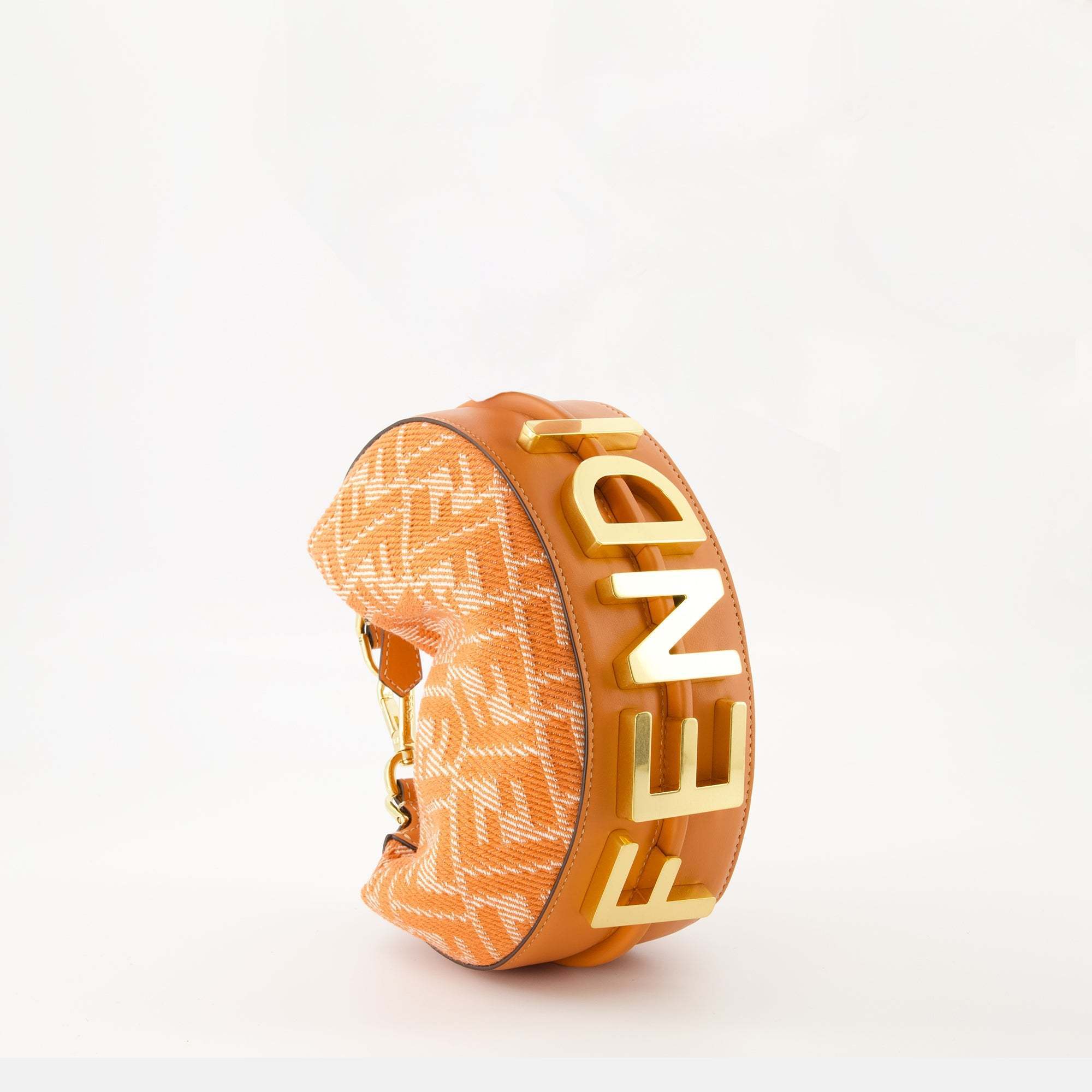 バッグ・カバンその他 FENDI 8BS081 AUPX