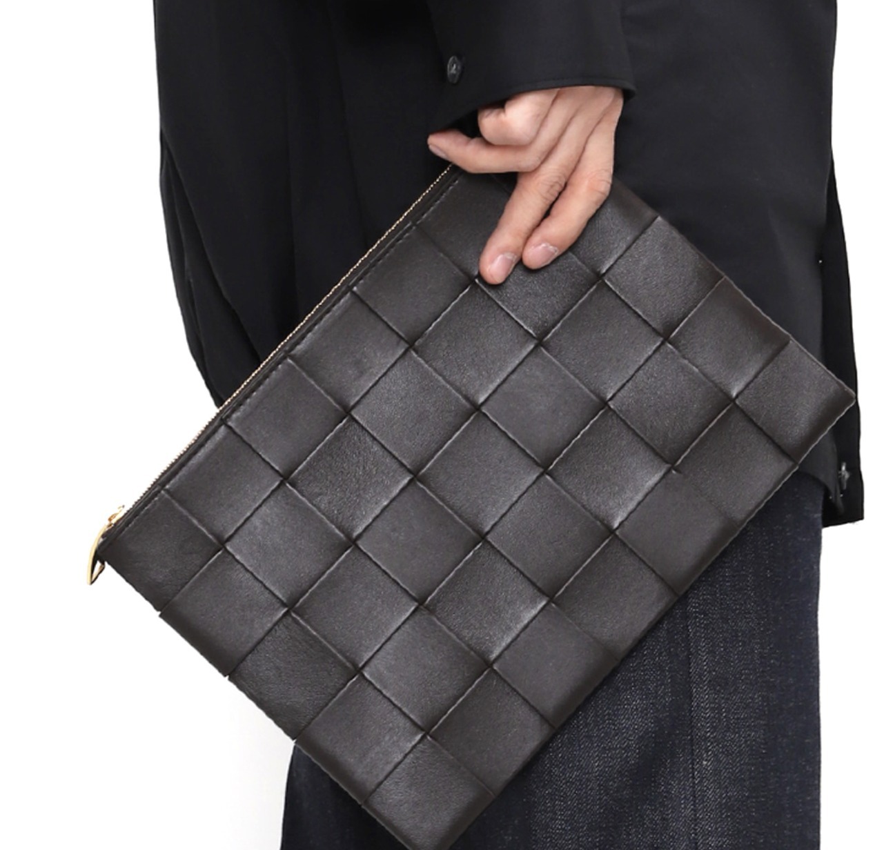 【送料関税込】BOTTEGAVENETA イントレチャート クラッチバッグ