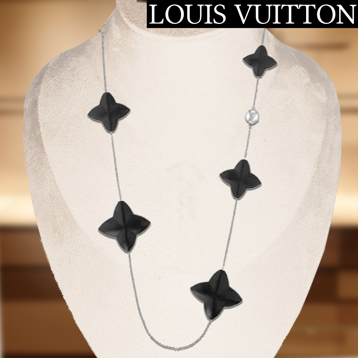 LOUIS VUITTON ロングネックレス Leather Flower レザーフラワー