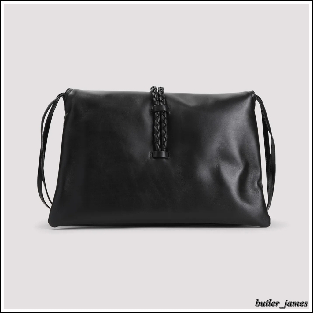 *BOTTEGA VENETA*リベルタショルダーバッグ 関税・送料込み 関税送料込】BOTTEGA VENETA Liberta Black