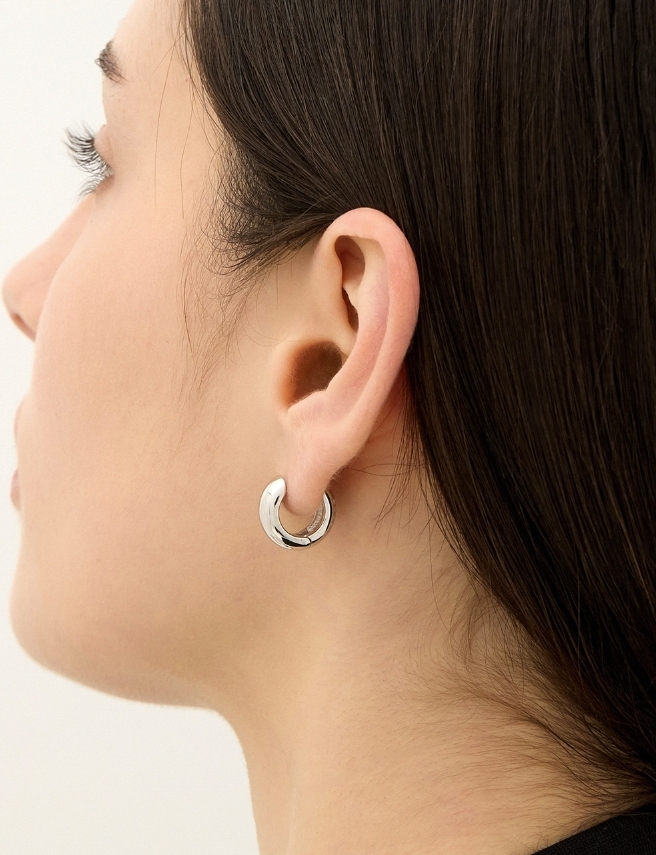 【HYERES LOR】25SS★ Champagne Full Moon SIL 1Touch Earrings HYERES LOR】25SS☆ Champagne Full Moon SIL 1Touch Earrings