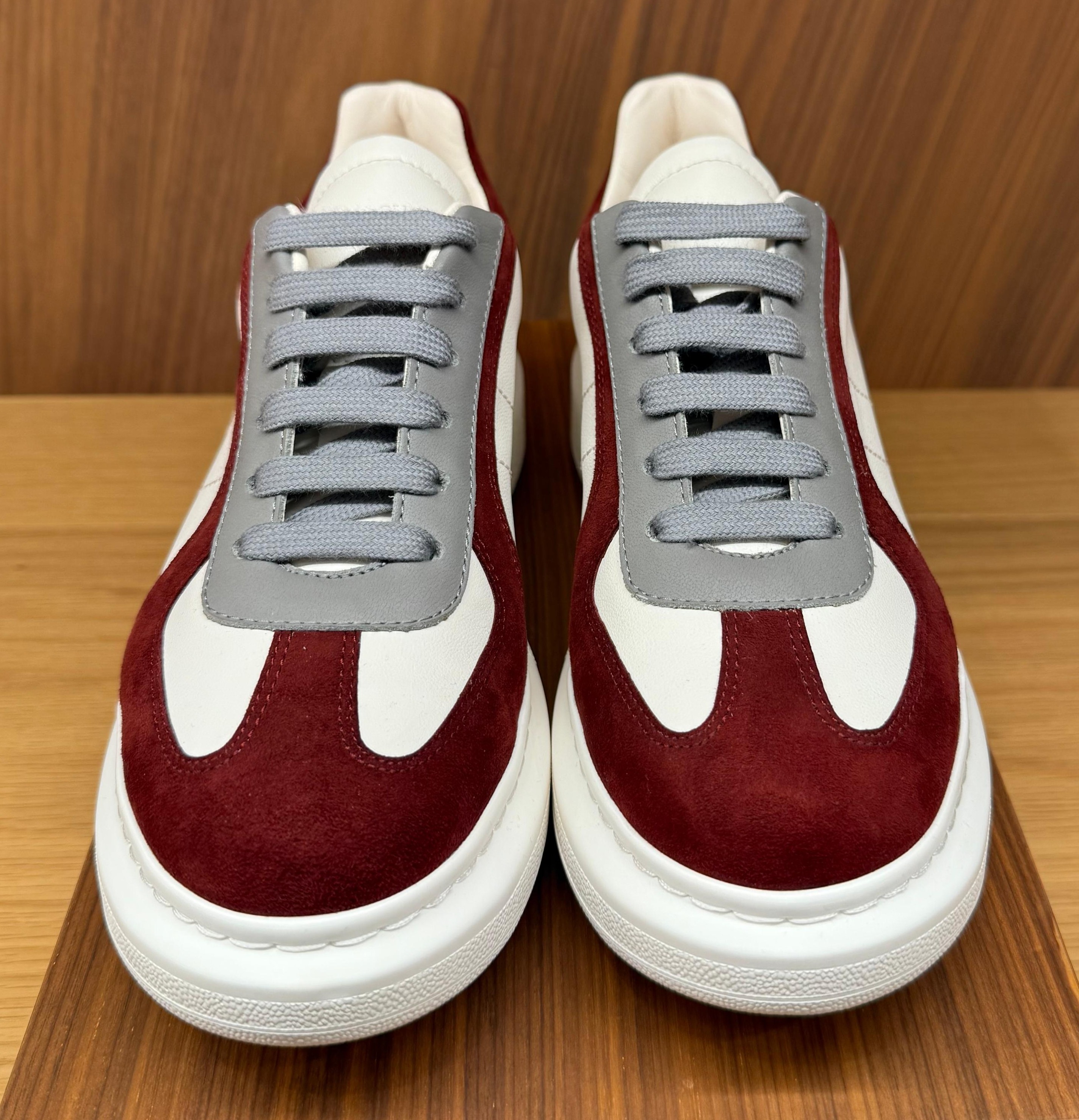 【散歩に】Alexander McQueen レトロオーバーサイズスニーカー