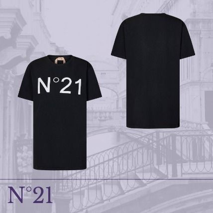 N21 numero ventuno(ヌメロヴェントゥーノ) Tシャツ・カットソー
