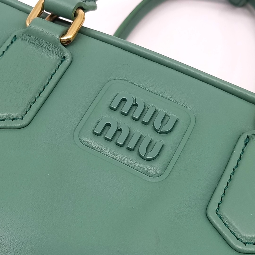 《Miu Miu》アルカディ トートショルダーバッグ 中古