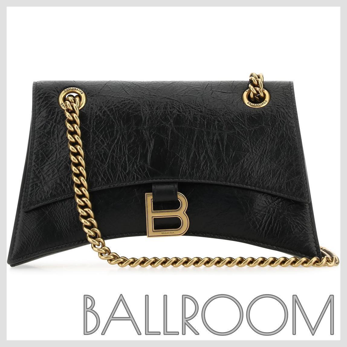 ショルダーバッグ・ポシェット BALENCIAGA BLACK LEATHER CRUSH S SHOULDER BAG