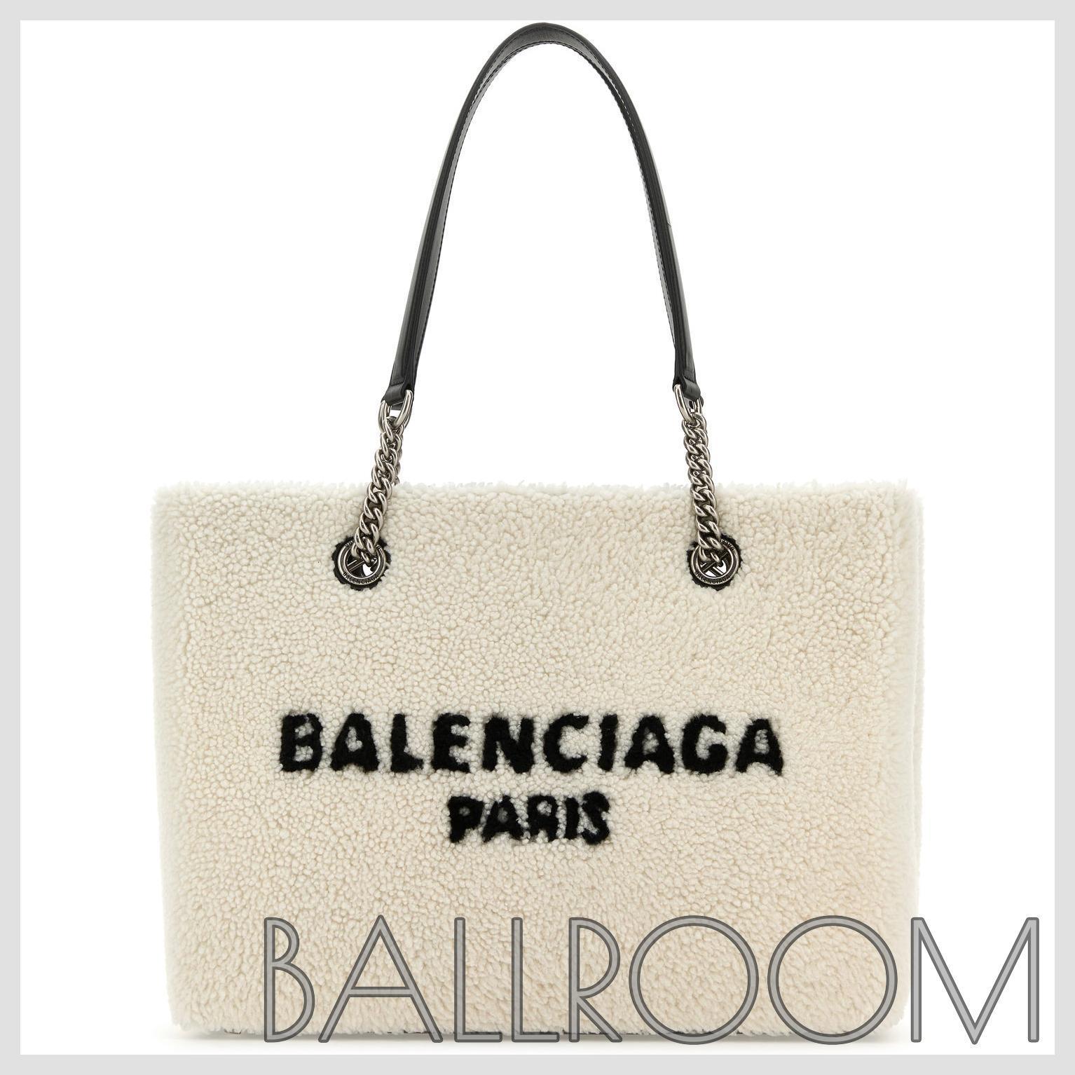 ハンドバッグ BALENCIAGA WHITE SHEARLING DUTY FREE M HANDBAG