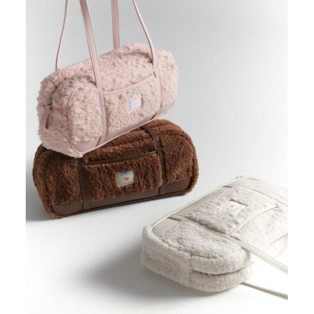 ショルダーバッグ・ポシェット JILLSTUART Eddie Fur Heart Label Shoulder Bag 3 Colors JLBA3