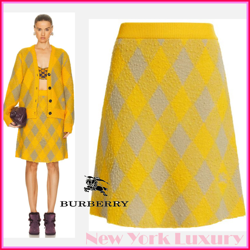 Burberry★素敵！Wool A-Line Knitted Skirt