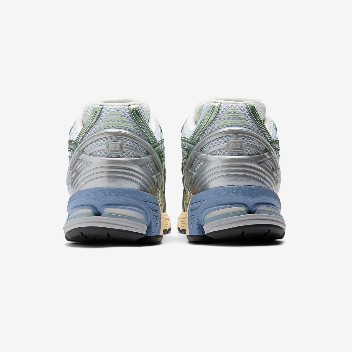《☆超レア☆》☆New Balance☆U1906RNE (ICE BLUE)☆Blue