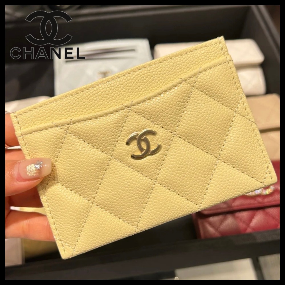 【鮮やかなデザイン♪】CHANEL クラシック カードケース